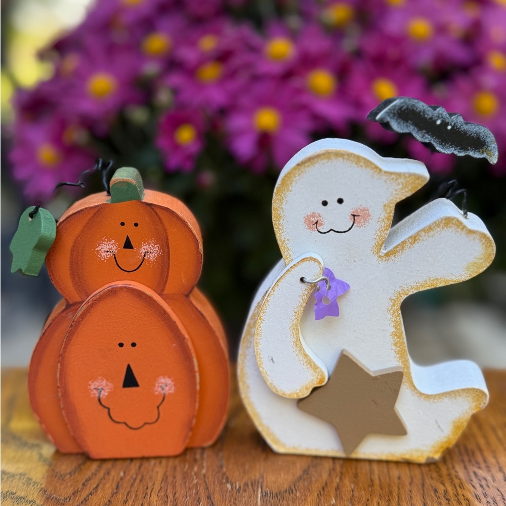 VINTAGE 4” Wooden Halloween Decorations Pumpkin and Ghost Fall Decor Figurines